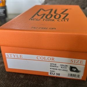 Mix Mooz Wedge Sandals. Never worn